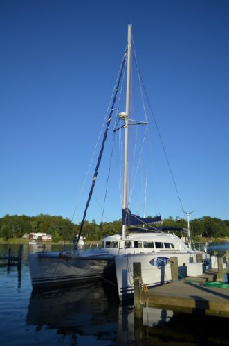 Used Sail Catamaran for Sale 2004 Lagoon 410 S2 Boat Highlights